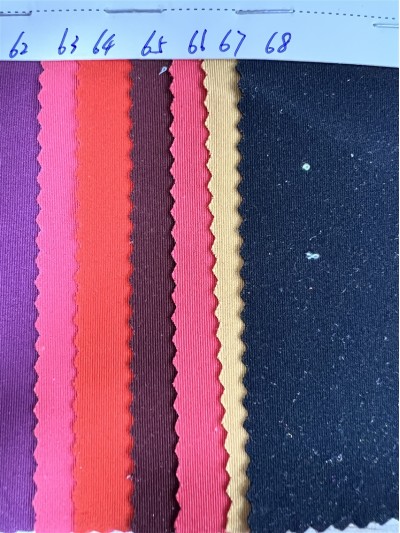 DG-BT  再生超細牛奶絲 成分：88%再生滌綸  12%氨綸  克重：180g/㎡  幅寬：160CM 細節-6